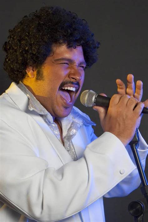 Ela, sophia abrahão e robson caetano dançaram ao som de forró e rock hoje. Tiago Abravanel e filho de Tim Maia travam batalha por ...