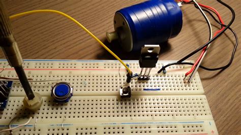 Mosfet Tutorial Part 3 Pwm With A Motor Youtube