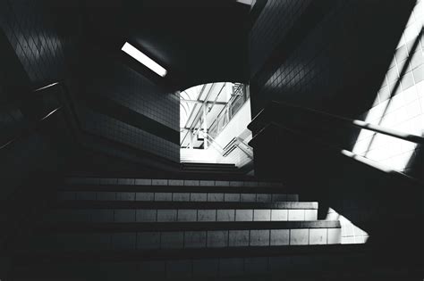 3840x2556 Black And White Stairs Station 4k Wallpaper