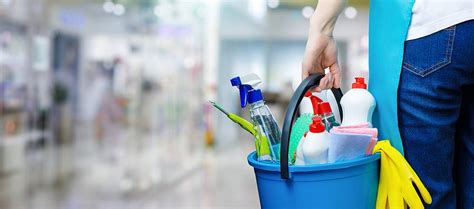 Mise en propreté nettoyage de locaux professionnels Lyon Apolypro