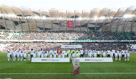 TURGAY DEMİR YAZDI Turgay Demir Beşiktaş bitti demeden bitmez