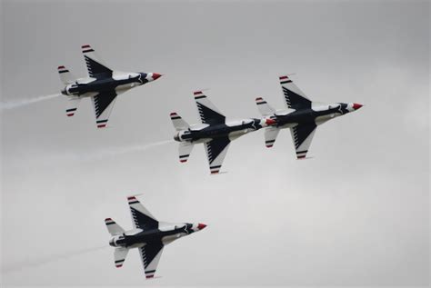 Us Air Force Air Demonstration Squadron Thunderbirds Flickr