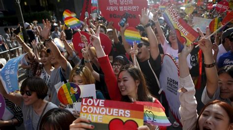 ‘dont Do It In Front Of Others Gay Pride On Show In South Korea