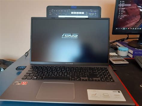 Finally got full AMD laptop (Asus VivoBook 15 X512DA, Ryzen 3 3200U ...