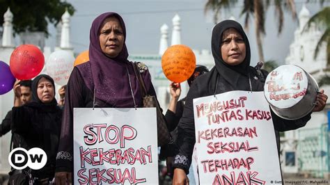 Kasus Yuyun Indonesia Darurat Kekerasan Seksual Dw 04052016