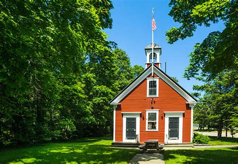 440 Red School House Stock Photos Pictures And Royalty Free Images Istock