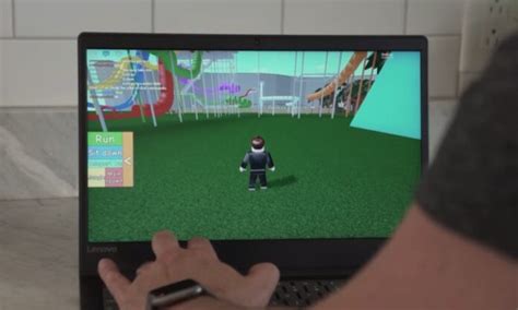 How To Download Install And Play Roblox On Chromebook