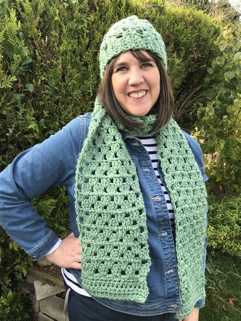 In Vogue Crochet Scarf Pattern Adventures In Crafting