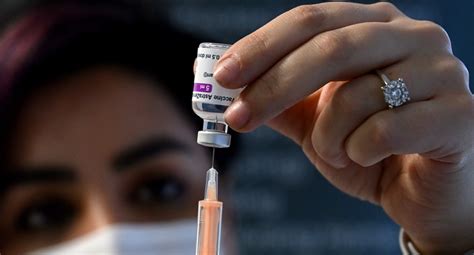 May 27, 2021 · manila, philippines — the philippine government has yet to return the 1,000 doses of the sinopharm vaccine donated by china, three weeks after president rodrigo duterte ordered its withdrawal. Astrazeneca Vs Pfizer Vs Sinopharm : SPOUTNIK V, SINOPHARM ...