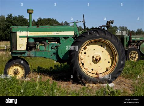 Antique John Deere Farm Tractor Stock Photo Alamy