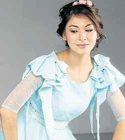 In this malay name, there is no family name. Dahlia Shazwan anak emas Aznil Nawawi (Gambar) | REALITI INSAN