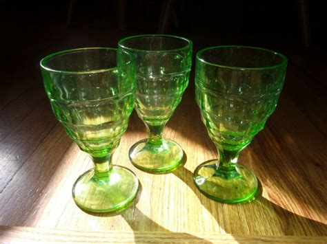 Hazel Atlas Depression Glass Colonial Block Green Goblets Lot Of