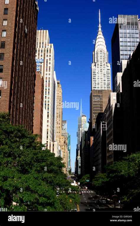 Chrysler Building East 42nd Street New York Stock Photo Alamy