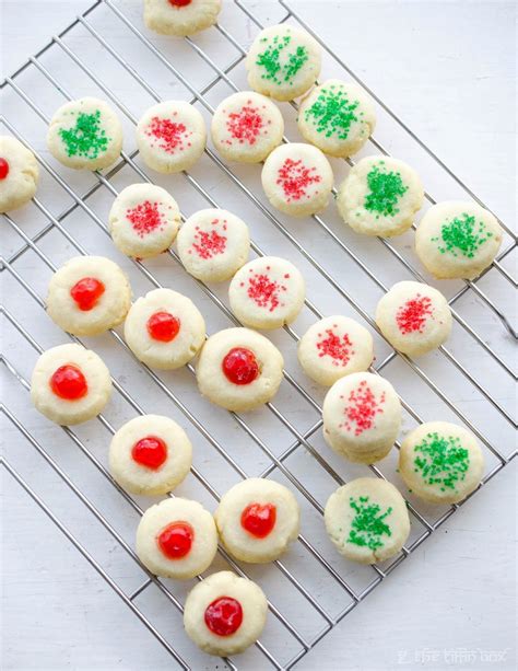 It contains a bit of cornstarch to prevent the sugar from caking. Lemon Scented 'Canada Cornstarch' Shortbread Cookies (With ...