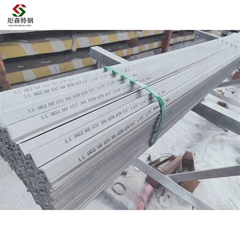 Hot Rolled Aisi304 Stainless Steel Angle Bar Size 50x50x6 Mm Hrap No1