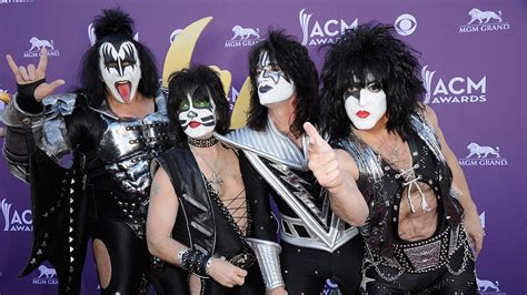 Kiss Reveals 2019 End Of The Road Farewell Tour Dates In North