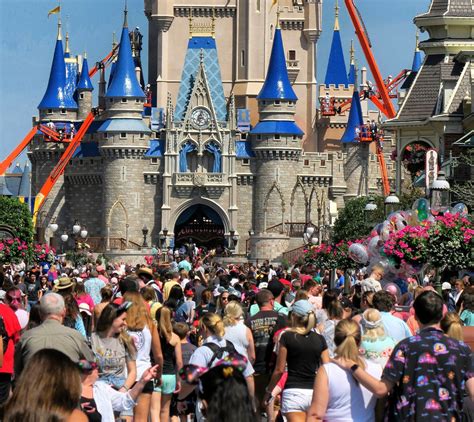 Disney Closes Theme Parks Rome Daily Sentinel