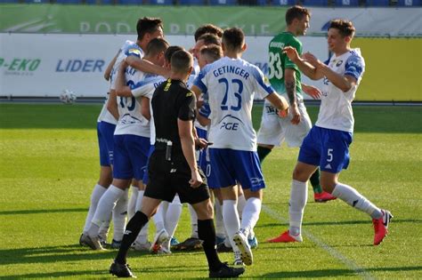 Fks stal mielec information page serves as a one place which you can use to see how fks find listed results of matches fks stal mielec has played so far and the upcoming games fks stal. PGE FKS Stal Mielec zagra z Wartą Poznań. Czy to mecz o ...