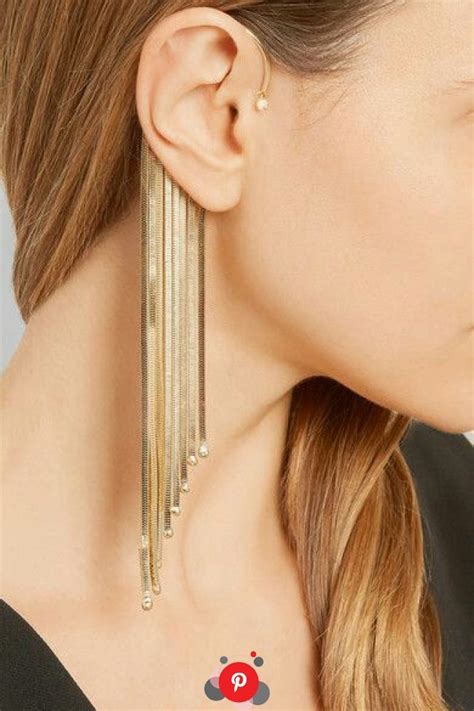 12 Ways To Wear Ear Cuffs In 2020 With Images Pinterest Jewelry