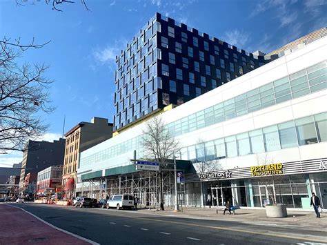 One East Harlem Rises Above Transforming Corner Of 125th Street Seeing