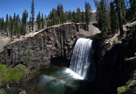 Rainbow Falls At Devils Postpile National Monument Mammoth Ca With