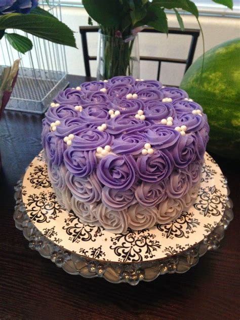 Over the hill cake ideas for men 60 | 60th birthday cake 60th birthday cake for my mom simply decorated it. Happy Birthday Mom Cake Pattycakescakes Natalie Happy ...