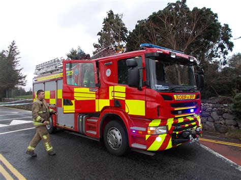 Irish Fire Appliances Scania P320 Pump Ladder Ennis Fire Brigade