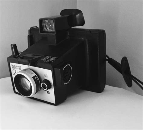 Vintage Camera Polaroid Land Camera Square Shooter 2 1970s Etsy