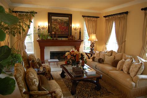 We have lotsof traditional living room decorating ideas for you to optfor. 33 Traditional Living Room Design - The WoW Style