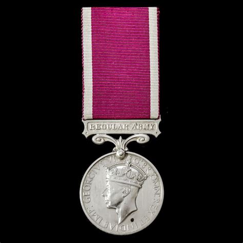 Regular Army Long Service And Good Conduct Medal Gvi 1st Type Bust