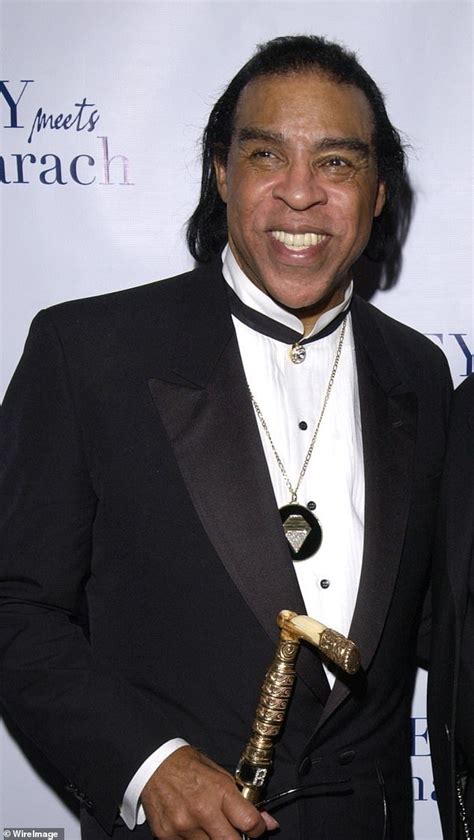 isley brothers founding member rudolph isley dies at 84 in illinois