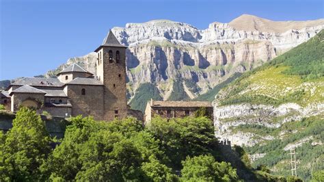 Top Hotels In Huesca From 54 Free Cancellation On Select Hotels