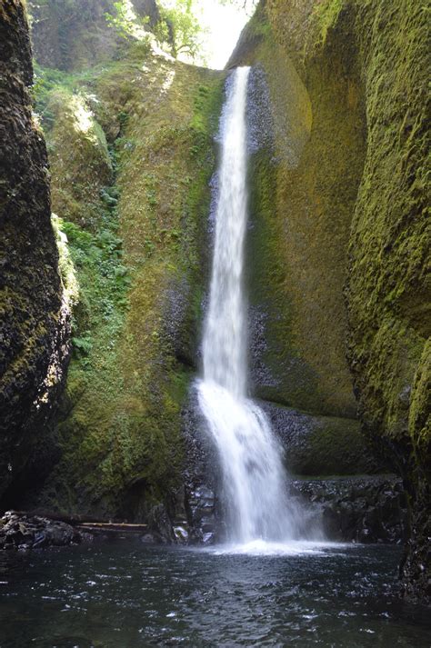 Waterfall In Columbia Gorge In Oregon State By A1z2e3r On Deviantart