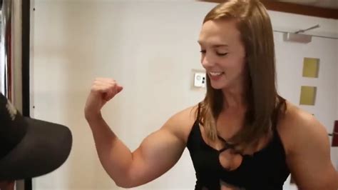 Muscle Girl Flex 16inch Biceps Youtube