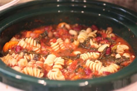 Stir lightly to allow cheese to melt. Crock Pot Chunky Minestrone Soup | Minestrone soup ...