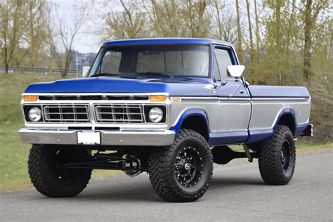 This 1977 Ford F 150 Ranger Xlt Packs A Four Barrel Carbureted 351