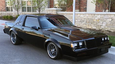1987 Buick Grand National Resto Mod F250 Indy 2016