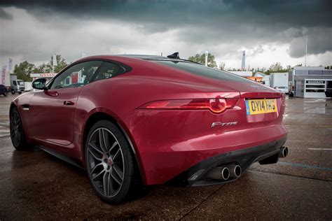 Motor Verso Highlight Of The Week Jaguar F Type V8r