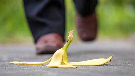 Why You Should Never Throw Out Banana Peels Wyza