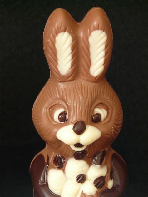 Hd Wallpaper Easter Bunny Chocolate Brown Man Hare Figure Food