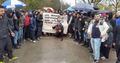 People At Calais Refugee Jungle Holding Vigil For Paris Imgur