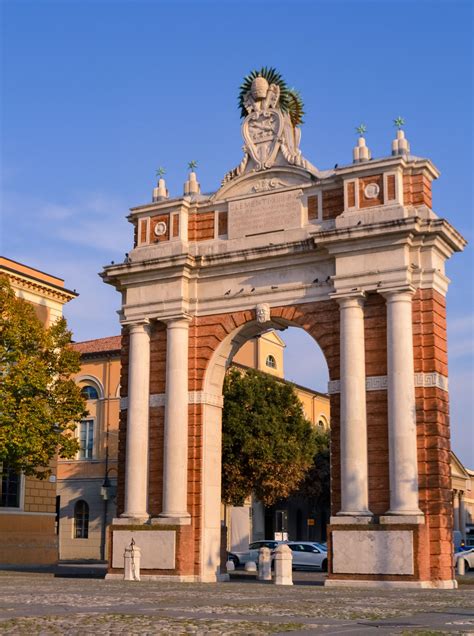 Arco Di Piazza Ganganelli A Santarcangelo Di Romagna Conoscete La