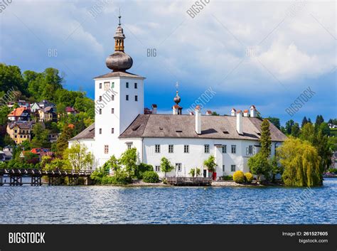 Gmunden Schloss Ort Image And Photo Free Trial Bigstock