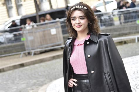 Session Stars Maisie 80 Maisie Williams Joins Alice Phoebe Lou For