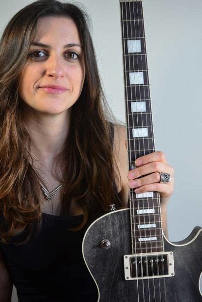 Laura Cox Female Guitarist Female Musicians Girls Rock Music Is Life