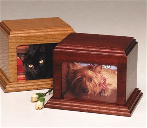 Not only are these photo plaques of the finest and beautiful quality, they are also guaranteed for life. Pet Urns: Fireside Extra Large Pet Cremation Urn - Oak
