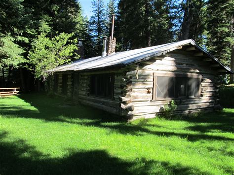 Claimed categorized under cottages and cabins. Bell Cow Creek Lodge | House styles, Lodge, Cabin