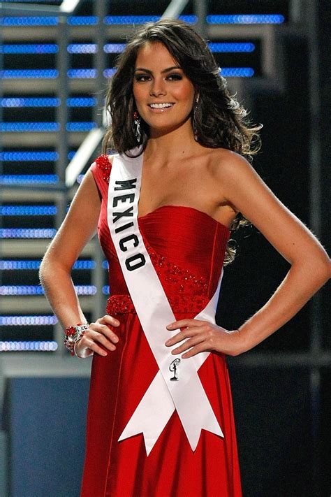 Misses Do Universo Miss Universe 2010 Ximena Navarrete Happy