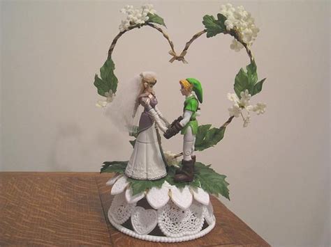 Legend Of Zelda Link And Zelda Wedding Cake Topper Zelda Wedding