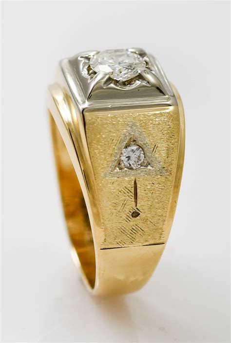 Mens 14k Yellow Gold Mens Vintage Diamond Ring 67cts Tdw Size 85